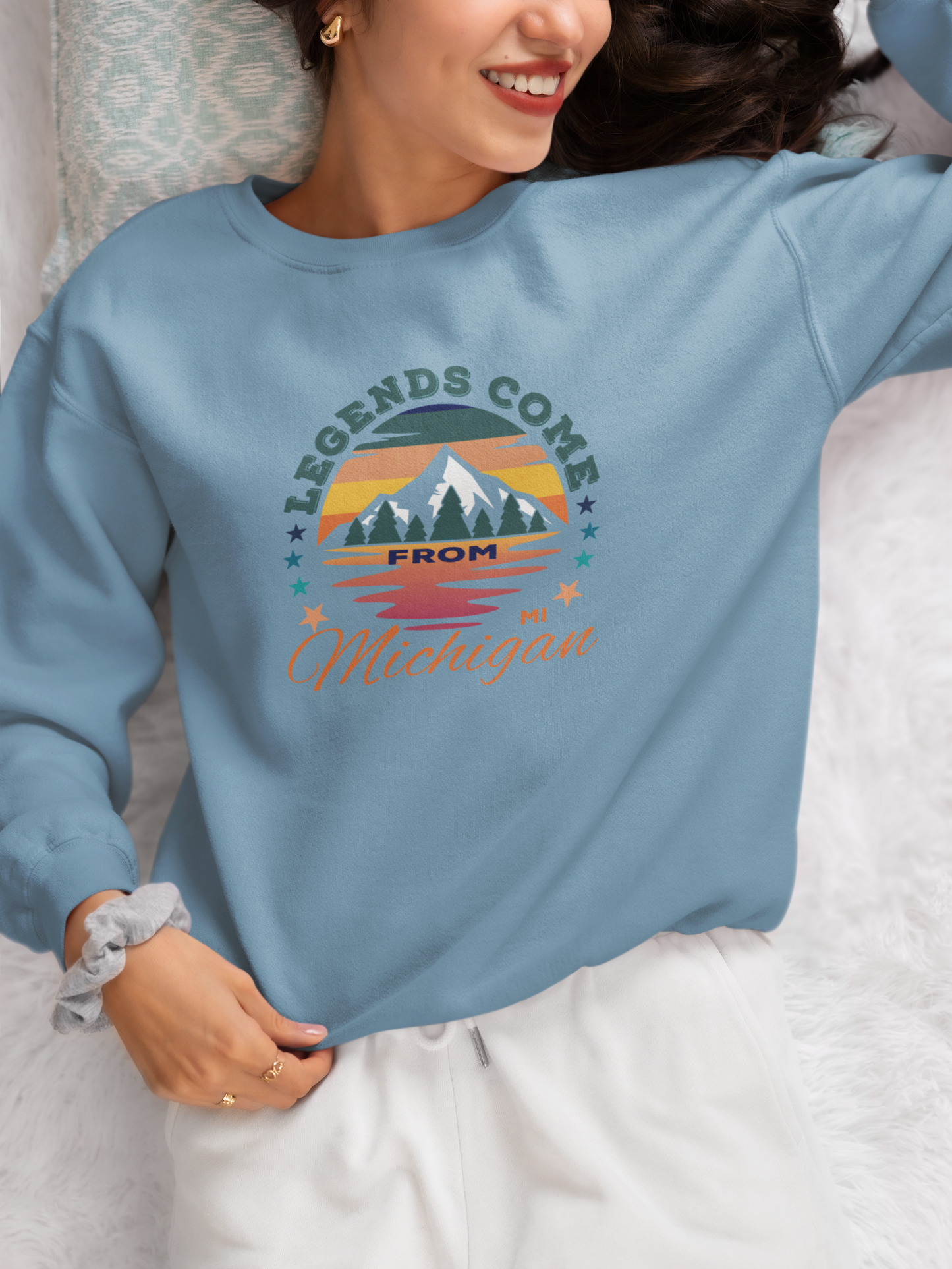 Legends Come from Michigan Unisex Heavy Blend™ Sweatshirt